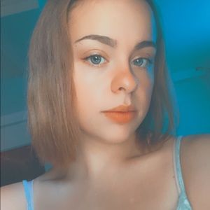 Meet your Posher, Bri